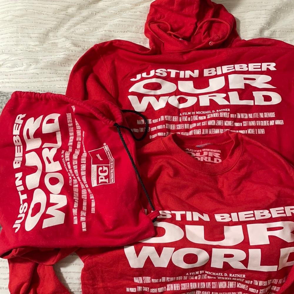 Limited edition VIP Justin Beiber World Tour sweatshirts